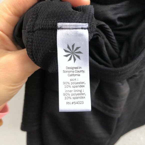 ATHLETA A-Line Skort Size Medium - Picture 7 of 9